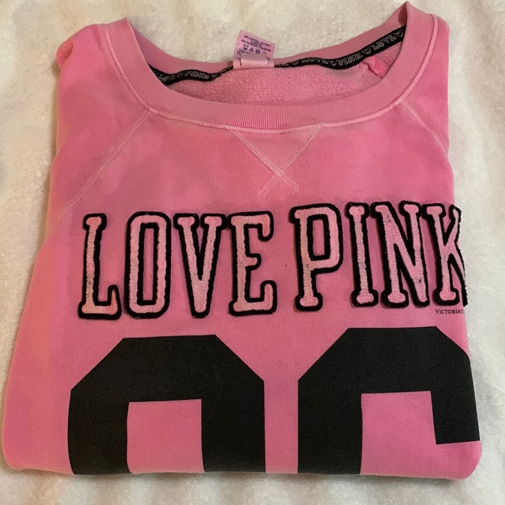 PINK Sweatshirt
